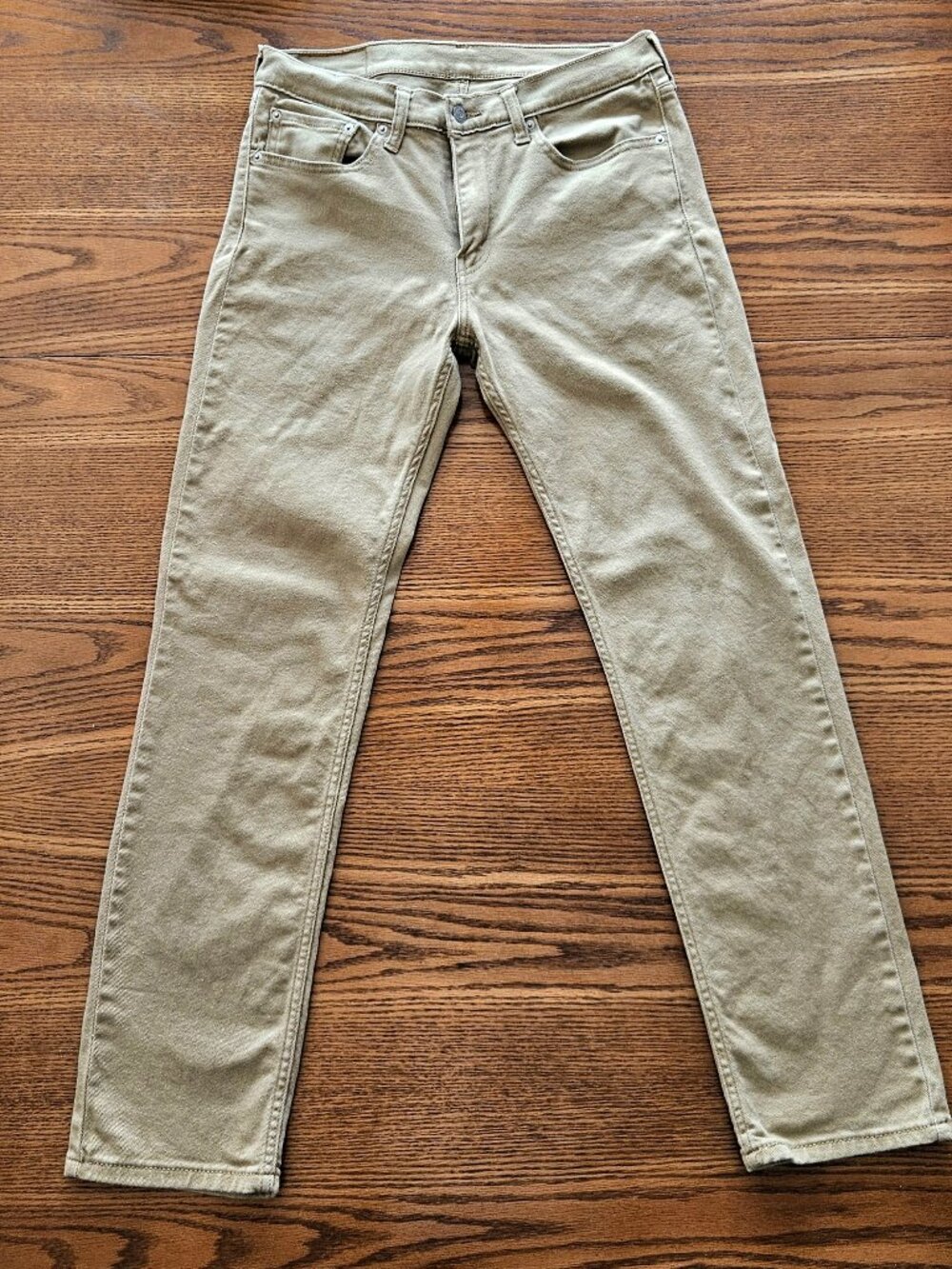 Levi’s 511 Slim Fit Jeans – Beige (32x32) • Excellent Condition